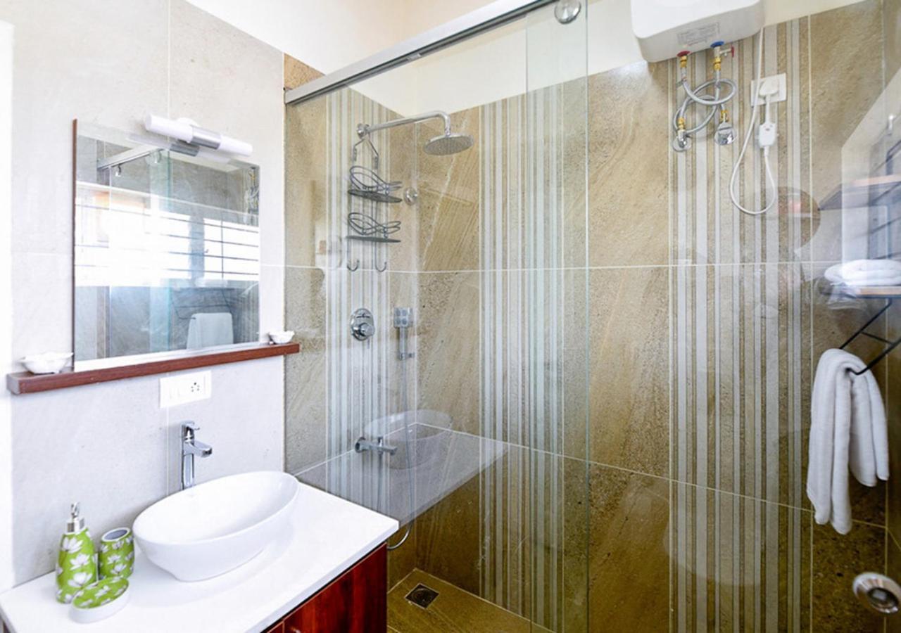 Agastya Villa By Veo - Part Of Stayvista バダミ エクステリア 写真